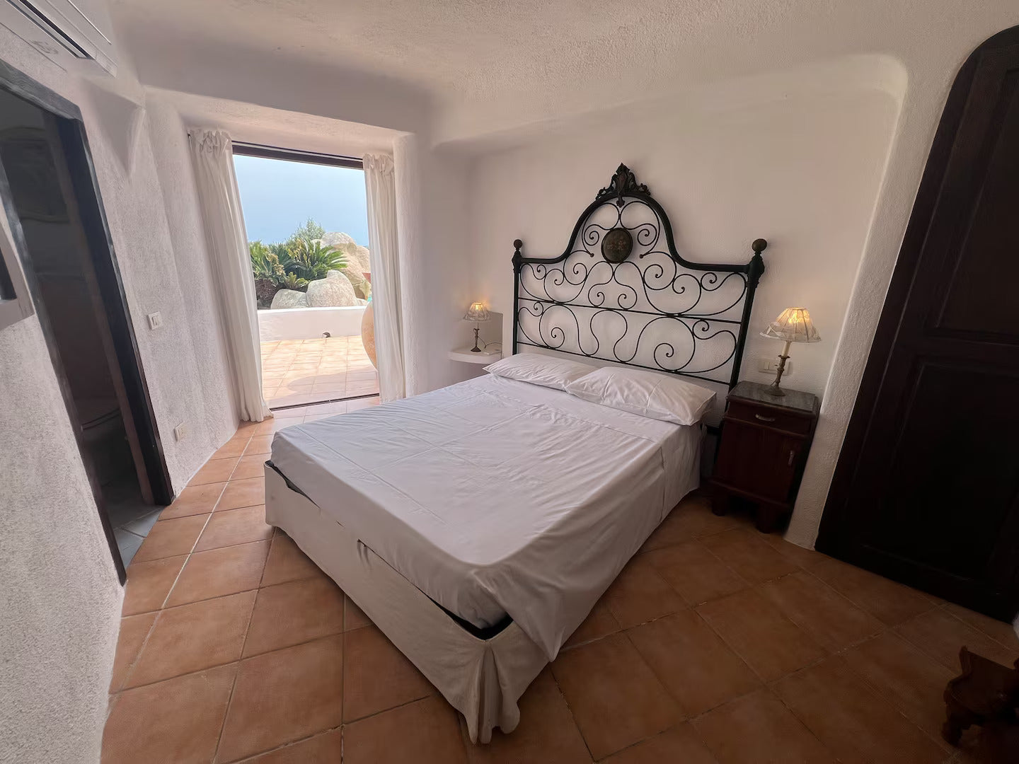 [ "VILLA PORTO RAFAEL" CON PISCINA VISTA MARE // PUNTA SARDEGNA ]