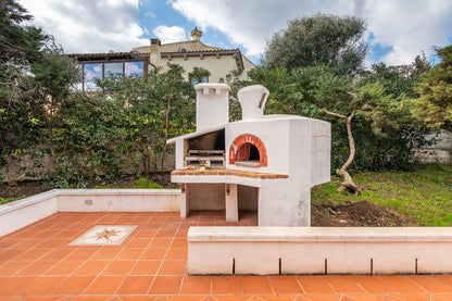 [ "VILLA LUSSO PELOSA" // STINTINO ]