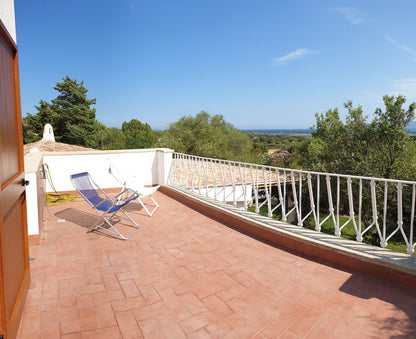[ "VILLA OASI SMERALDA" // SAN TEODORO ]