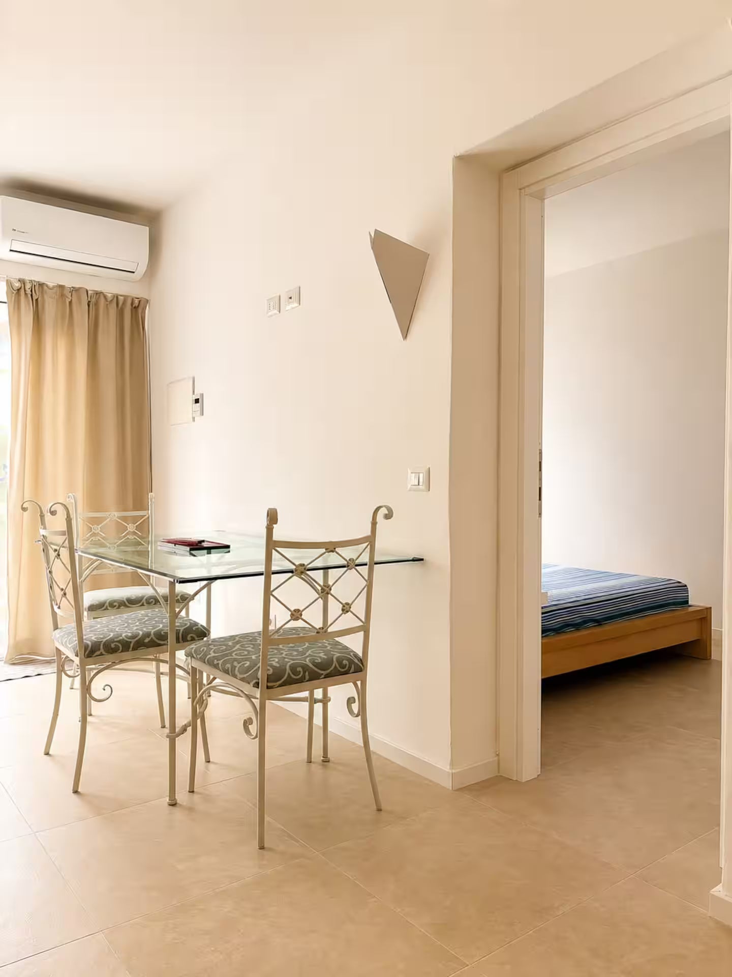 [ "BILOCALE PANTELLERIA GARDEN CON PATIO" // CANNIGIONE ]