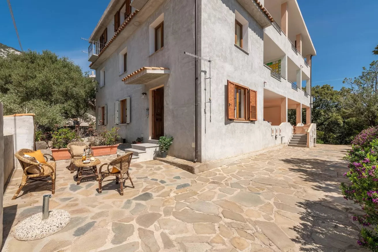 ["CASA DEL RELAX" // CALA GONONE]