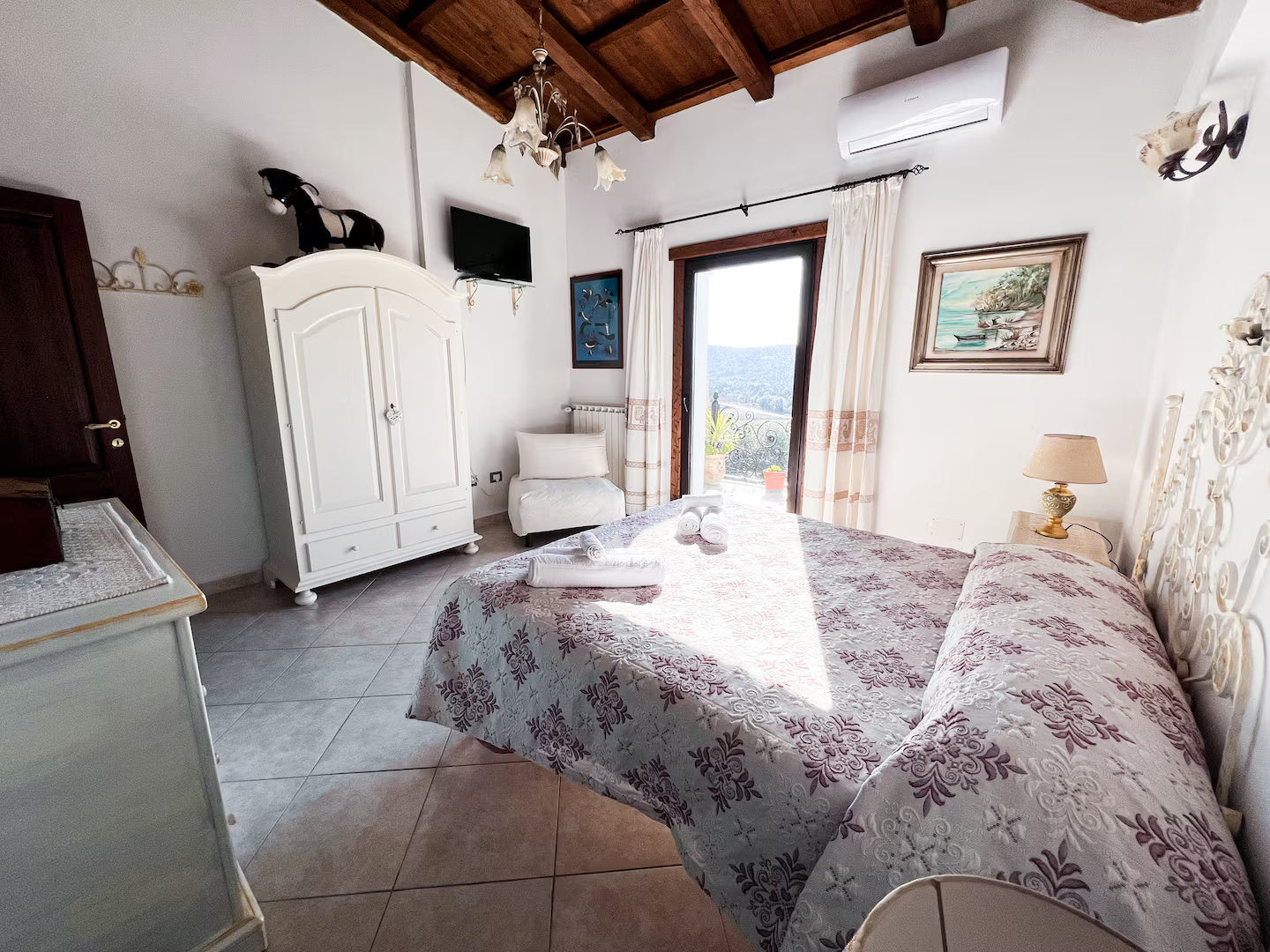 [ "VILLA ARZACHENA" // ARZACHENA ]