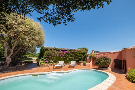 [ "VILLA SEA" // PUNTA SARDEGNA ]