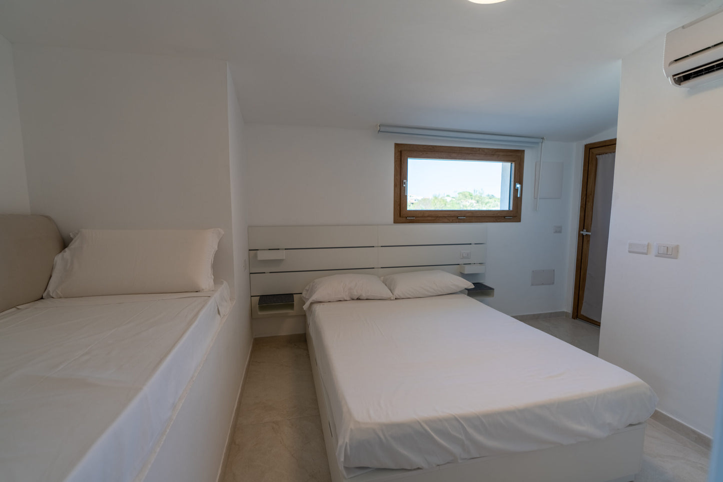 [ "VILLA ONDA MARINA" // GOLFO ARANCI ]