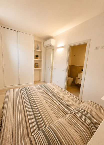 [ "VILLA PANTELLERIA GARDEN 15 PAX" // CANNIGIONE ]