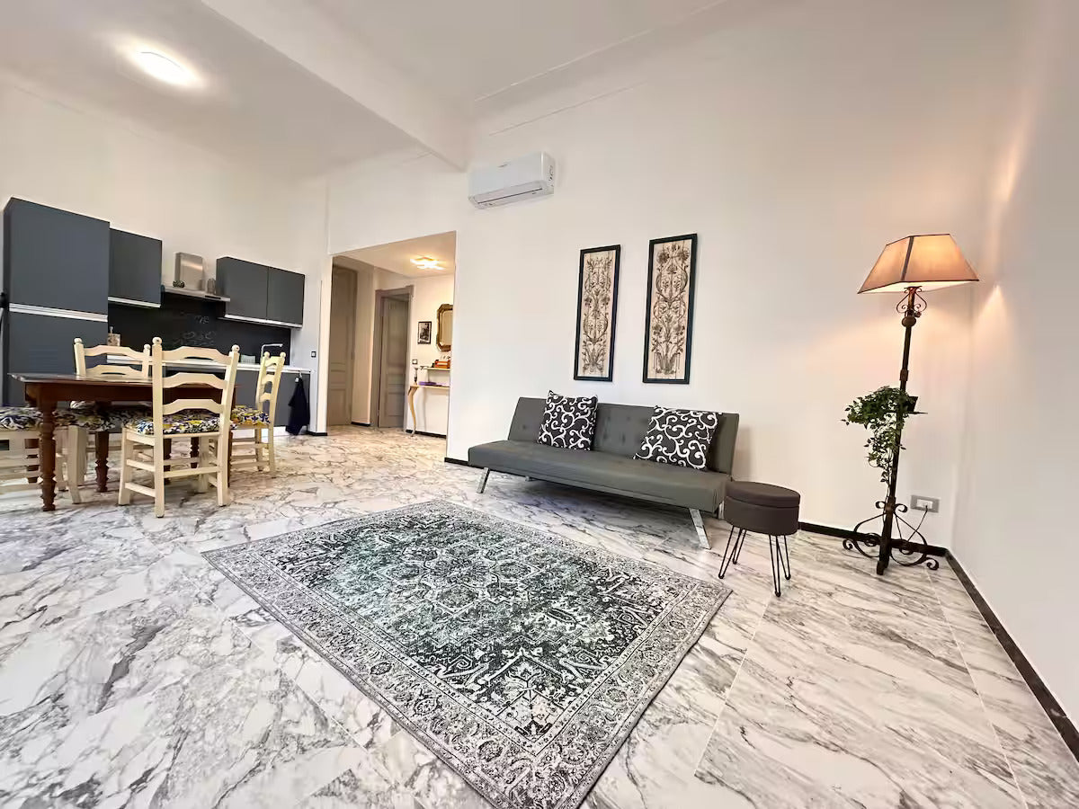 [ "CASA SUL BORGO" // SANREMO ]