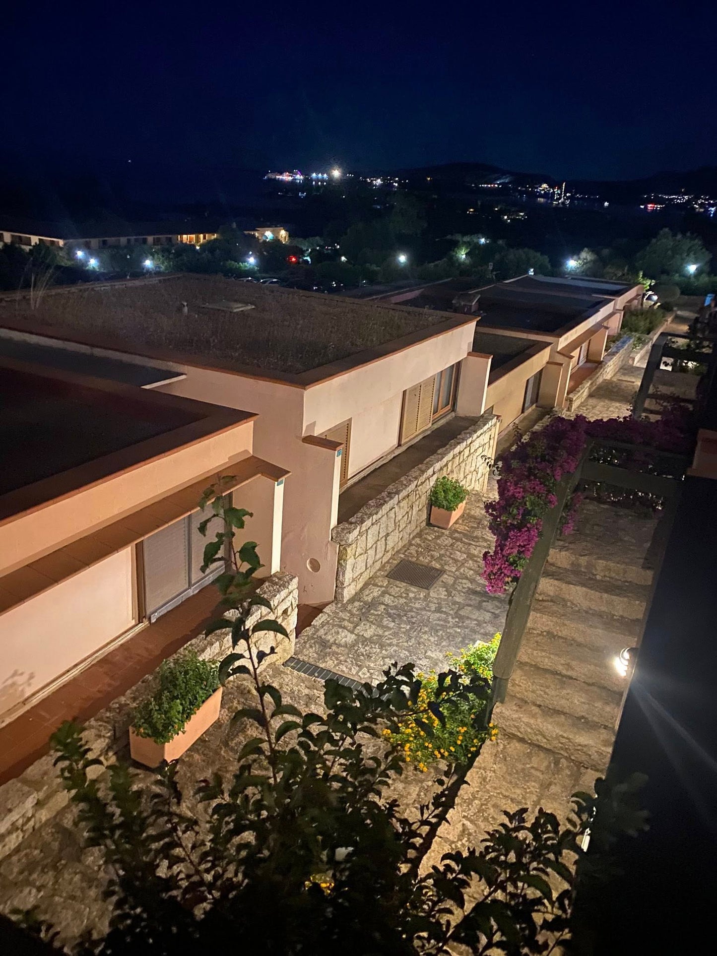 [ "APARTMENT SEA HORIZON" // TANCA MANNA ]