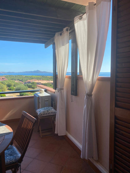 [ "APARTMENT SEA HORIZON" // TANCA MANNA ]