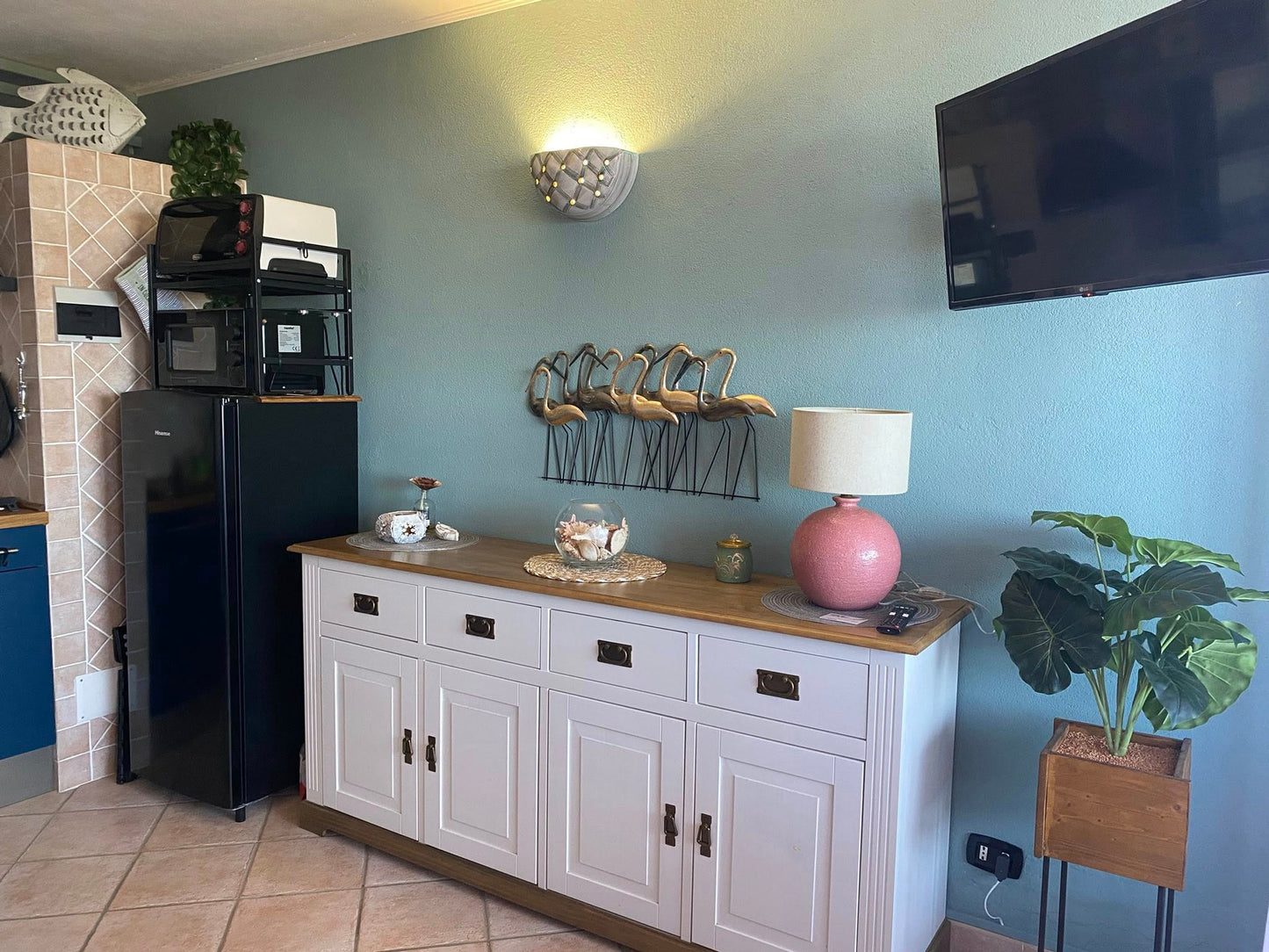 [ "APARTMENT SEA HORIZON" // TANCA MANNA ]