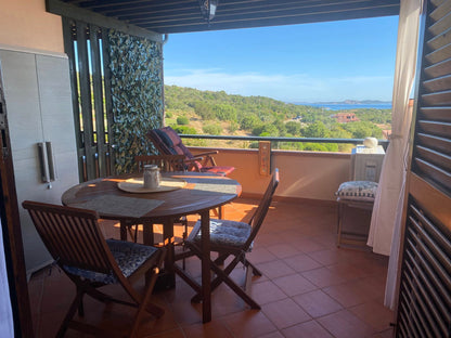 [ "APARTMENT SEA HORIZON" // TANCA MANNA ]