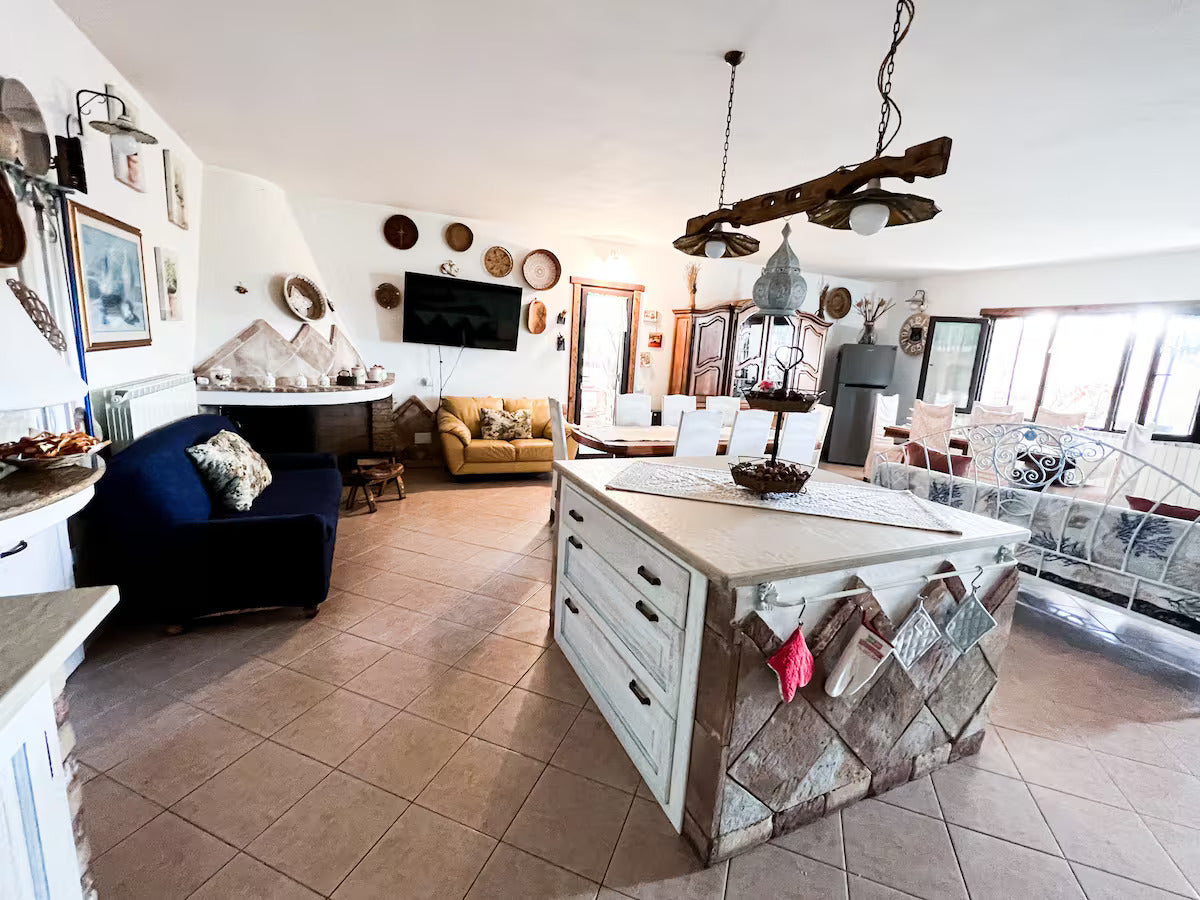 [ "VILLA ARZACHENA" // ARZACHENA ]