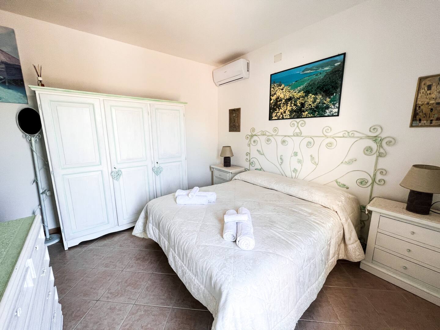 [ "VILLA ARZACHENA" // ARZACHENA ]