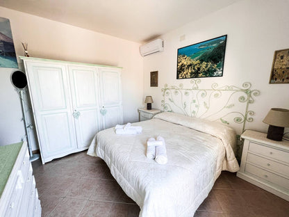 [ "VILLA ARZACHENA" // ARZACHENA ]