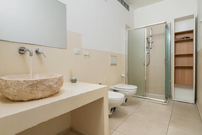 [ "TRILOCALE GREEN" // GOLFO ARANCI ]