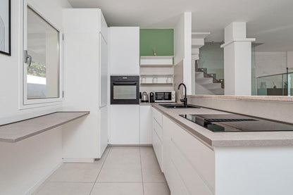 [ SUPERIOR VILLA "JACUZZI" GOLFO ARANCI ]