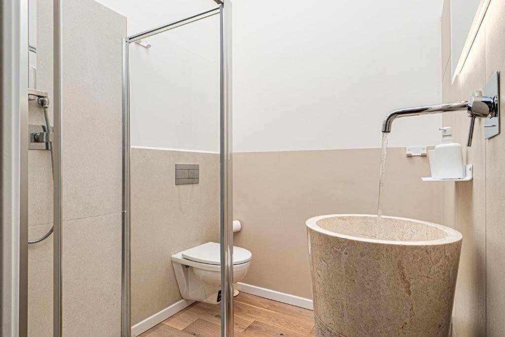 [ SUPERIOR VILLA "JACUZZI" GOLFO ARANCI ]