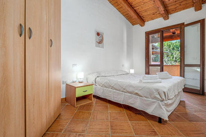 [ "TRILOCALE VISTA BLU" // GOLFO ARANCI ]