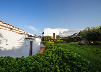 [ "VILLA PORTO RAFAEL" CON PISCINA VISTA MARE // PUNTA SARDEGNA ]