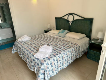 [ "VILLA OASI SMERALDA" // SAN TEODORO ]