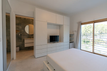 [ "VILLA ONDA MARINA" // GOLFO ARANCI ]