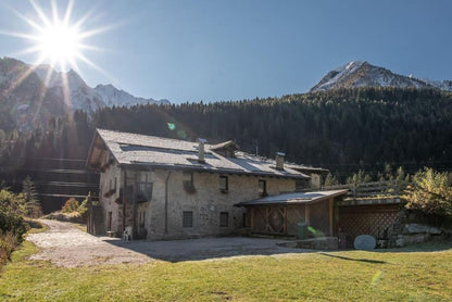 [ "CHALET VAL DI STELLE" // VERMIGLIO, VAL DI SOLE ]
