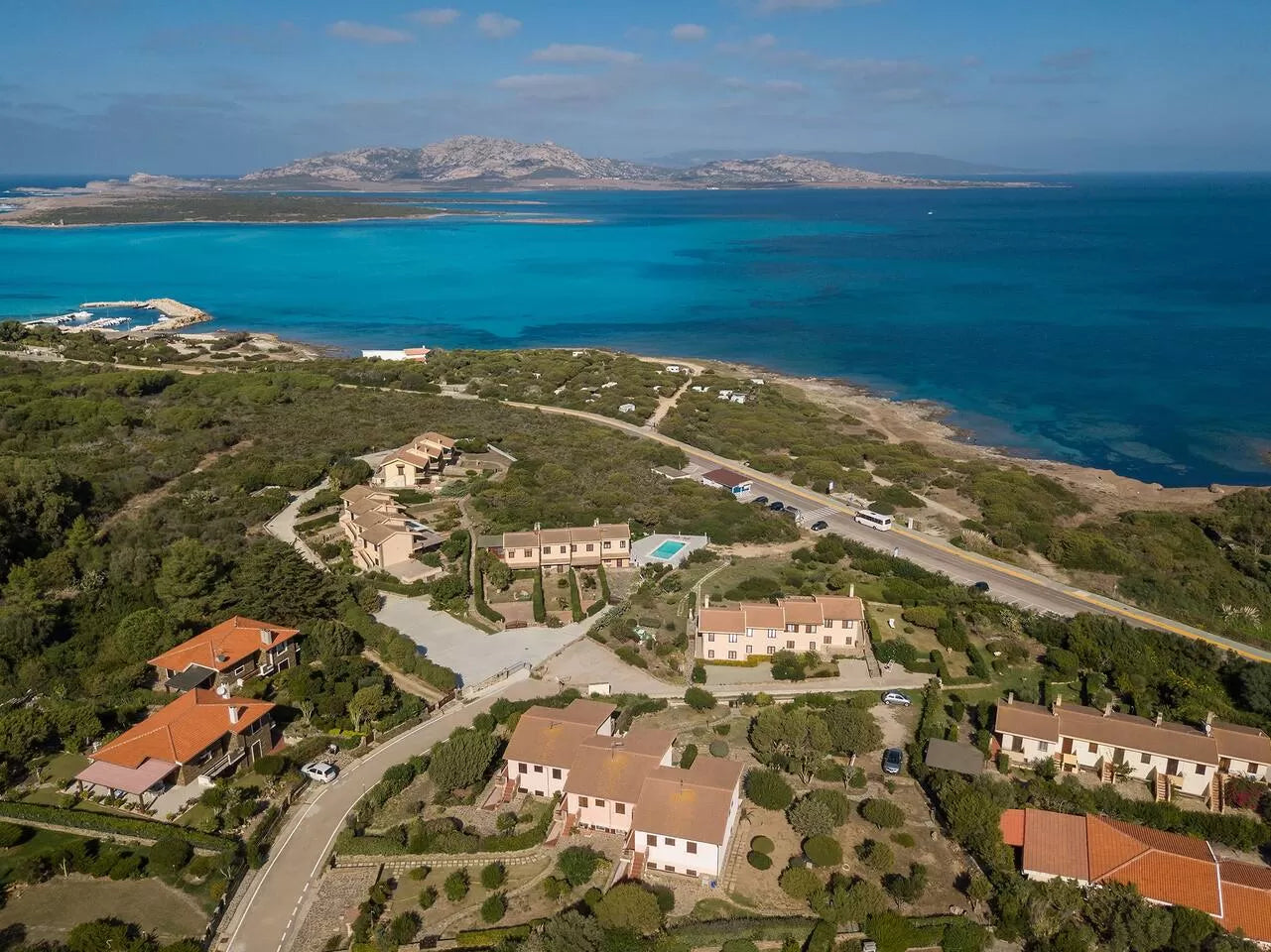 [ "CASA CALA SERENA" // STINTINO ]