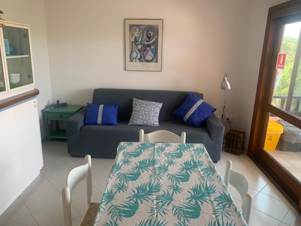 [ "CASA GINEPRI" // STINTINO ]