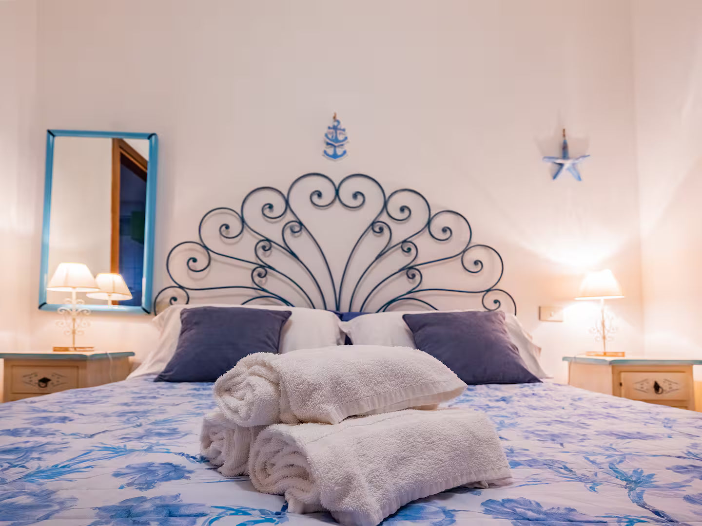 [ "CASA MAREA" // CANNIGIONE ]