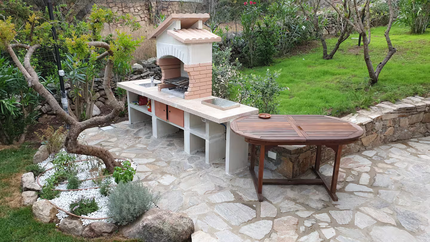 [ "VILLA OASI SMERALDA" // SAN TEODORO ]