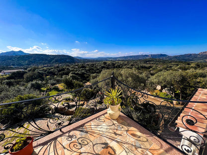 [ "VILLA ARZACHENA" // ARZACHENA ]