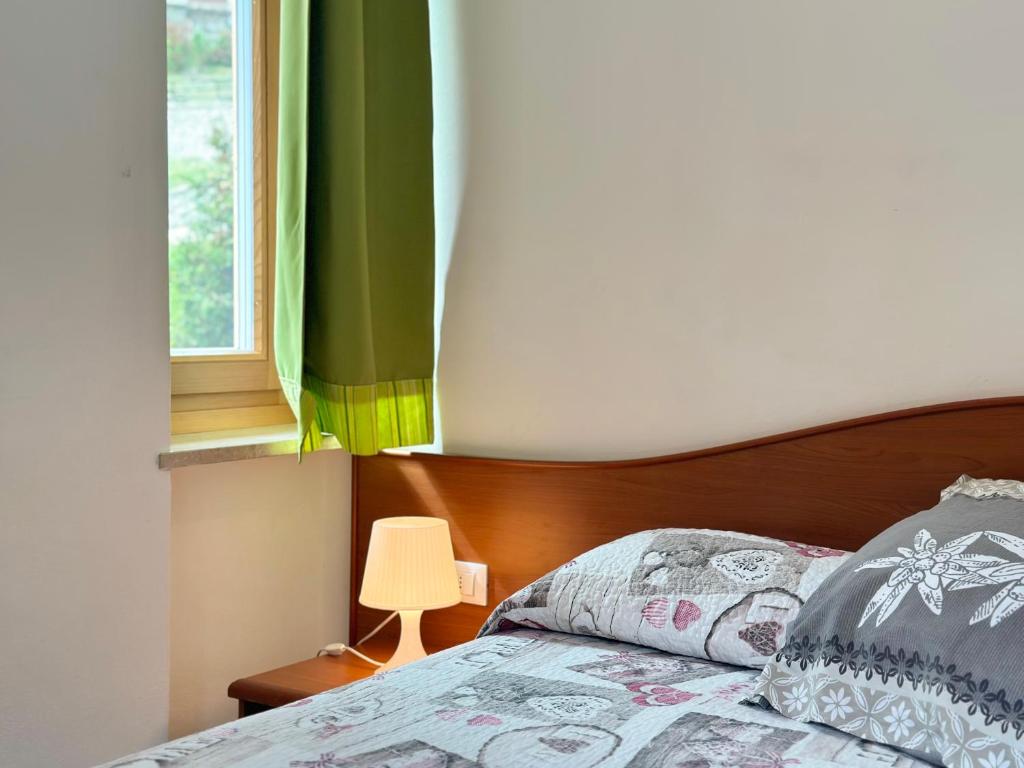 [ "APARTMENT ALPINE VISTA" // VERMIGLIO, VAL DI SOLE ]