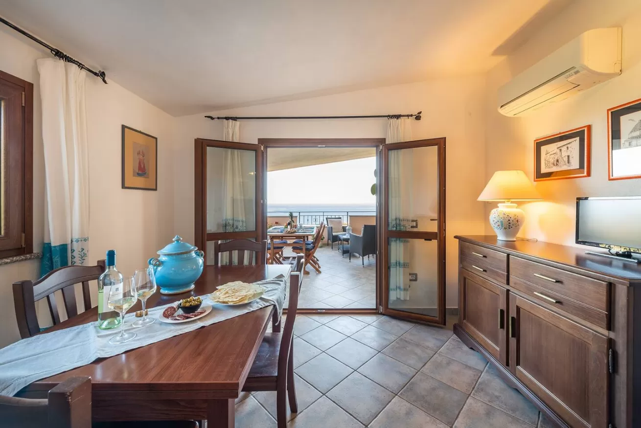 [ "APPARTAMENTO PANORAMA OROSEI" // CALA GONONE]