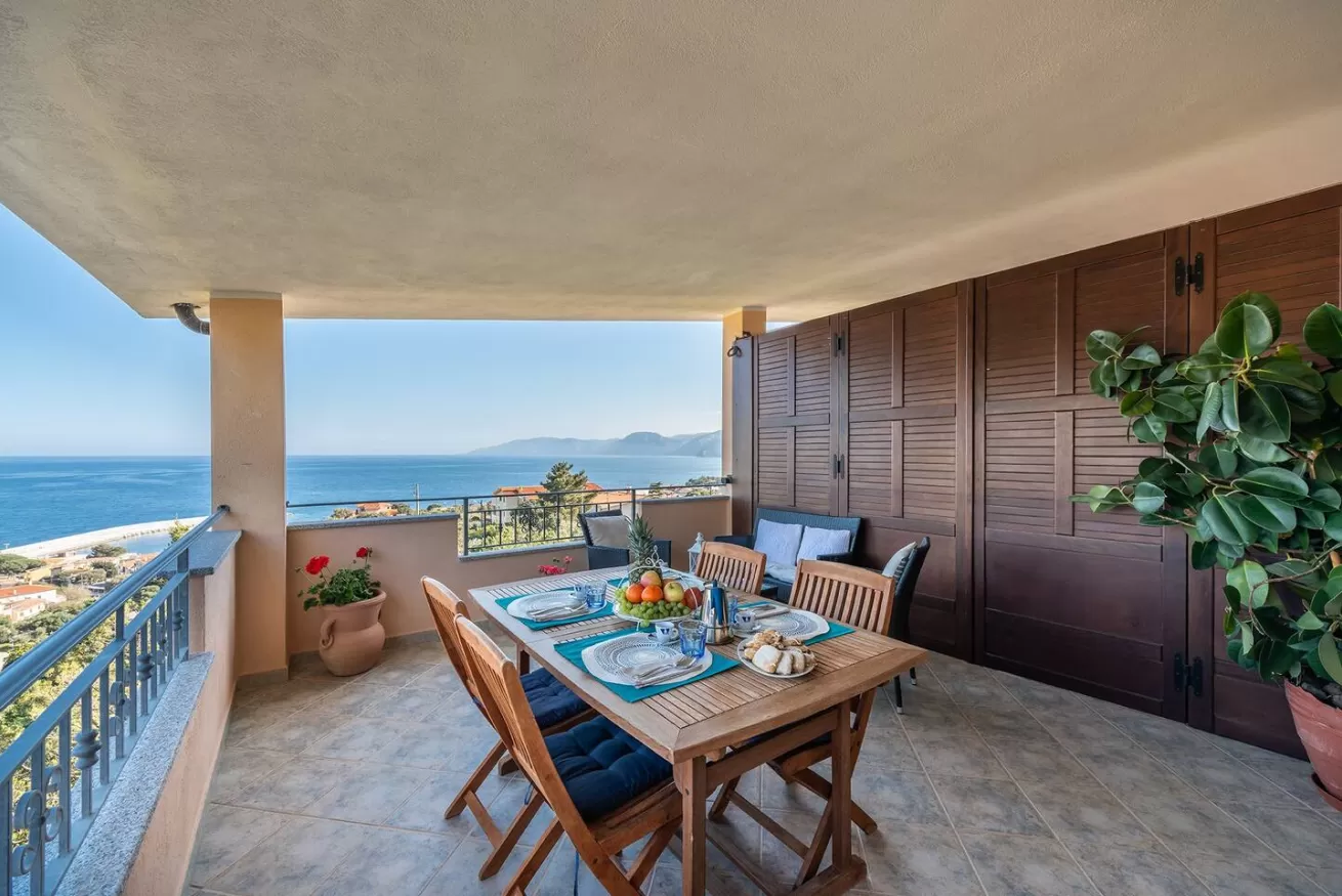 [ "APPARTAMENTO PANORAMA OROSEI" // CALA GONONE]