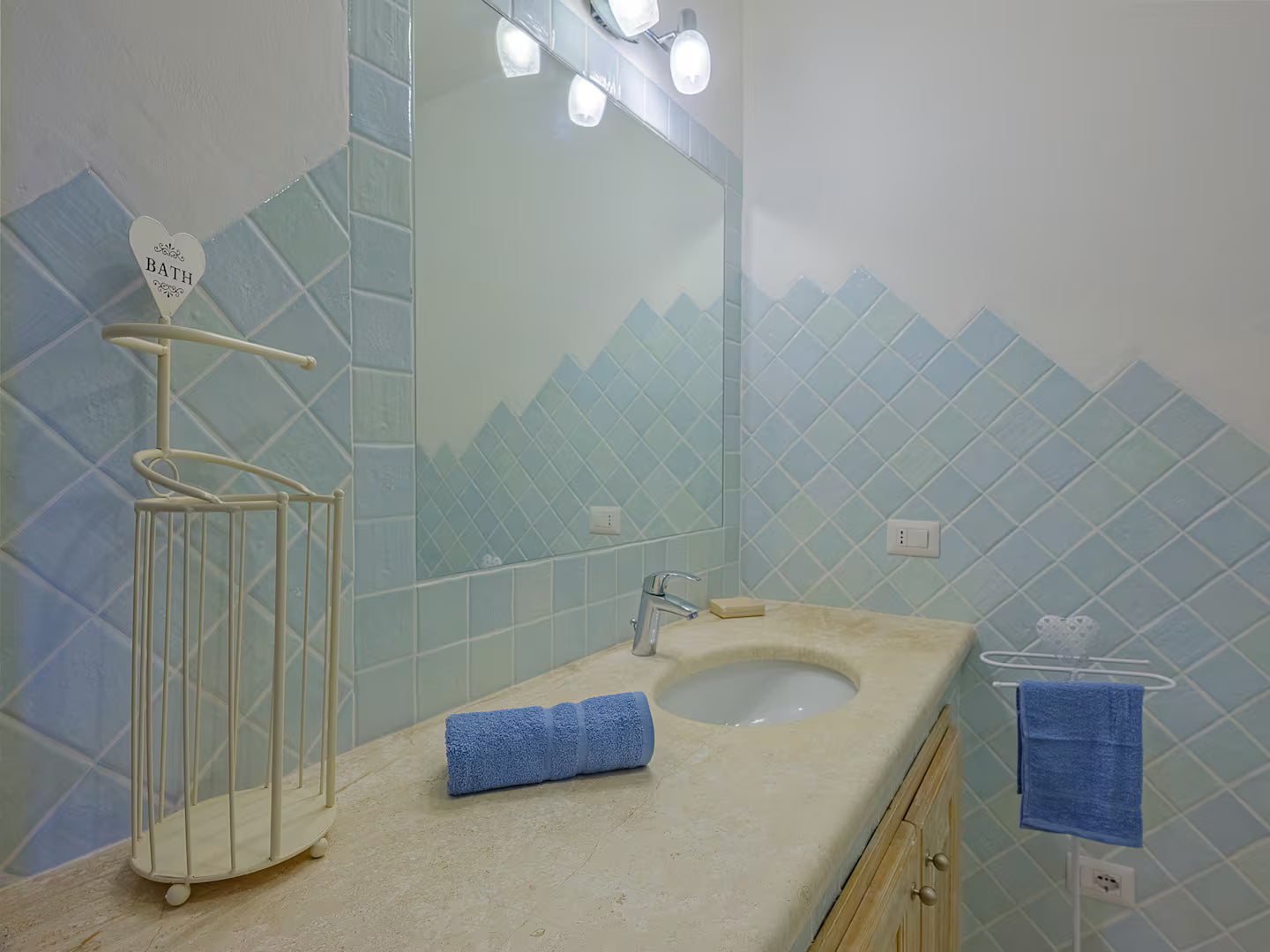 [ "VILLA OLIVASTRO" // ARZACHENA ]