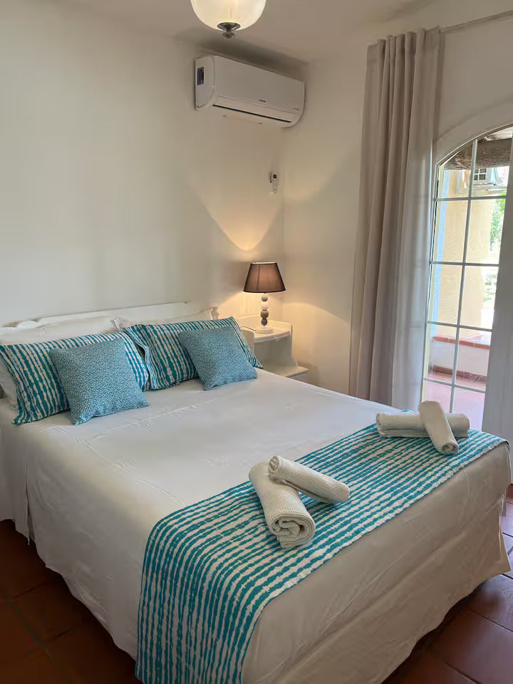 [ "VILLA OLEANDRA" TENNIS E PISCINA PRIVATA // QUARTU SANT'ELENA ]
