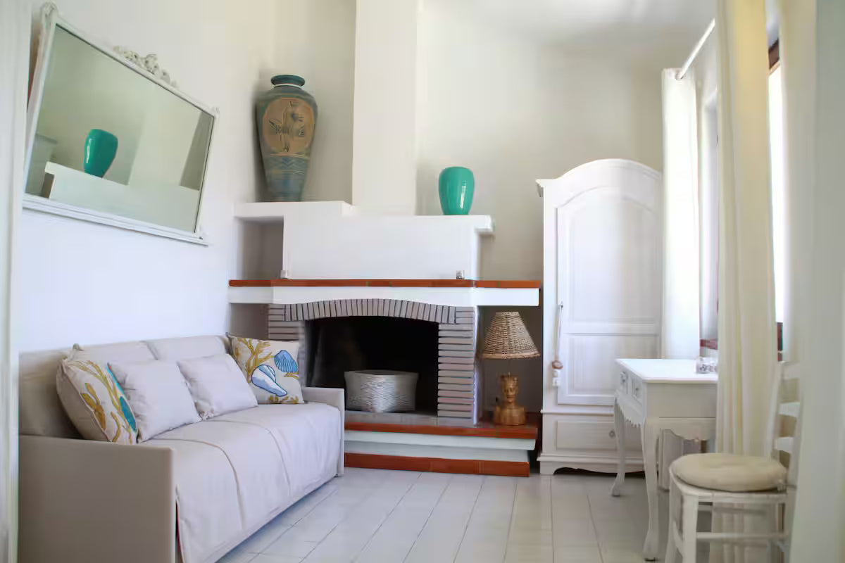 [ "VILLA CALA CATERINA" ACCESSO DIRETTO ALLA SPIAGGIA // VILLASIMIUS ]