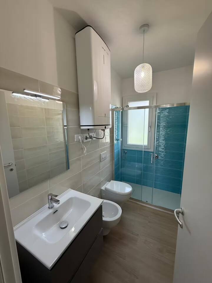 [ "VILLA MARE PISCINA" // CANNIGIONE ]