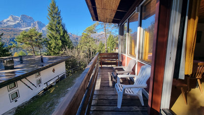[ "CHALET FLO" // BORCA DI CADORE ]