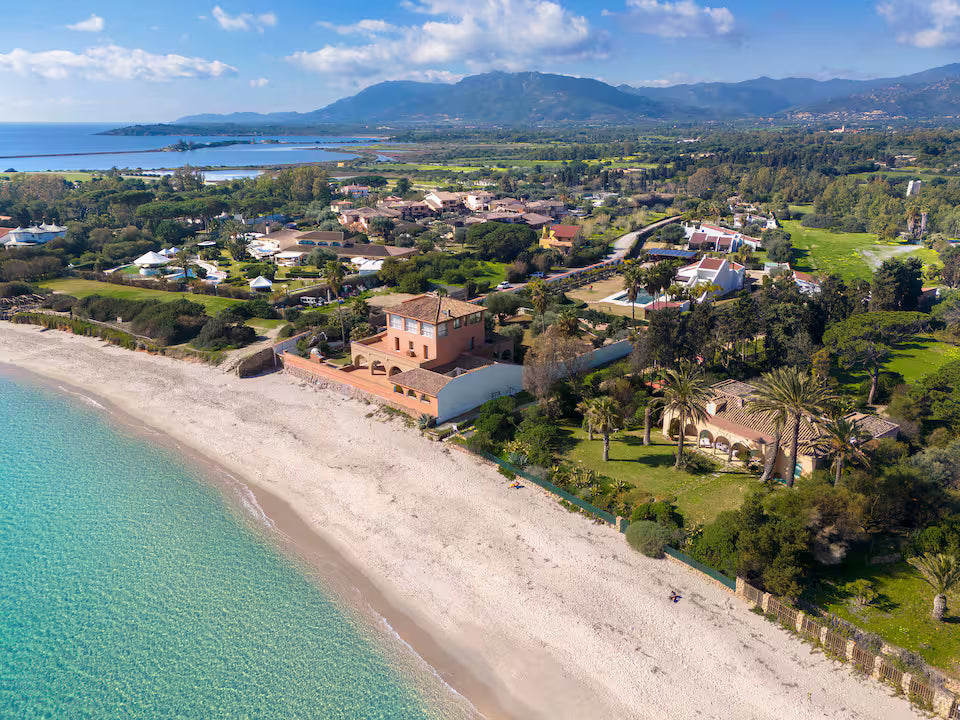 [ "VILLA DUNE DI NORA" // PULA ]