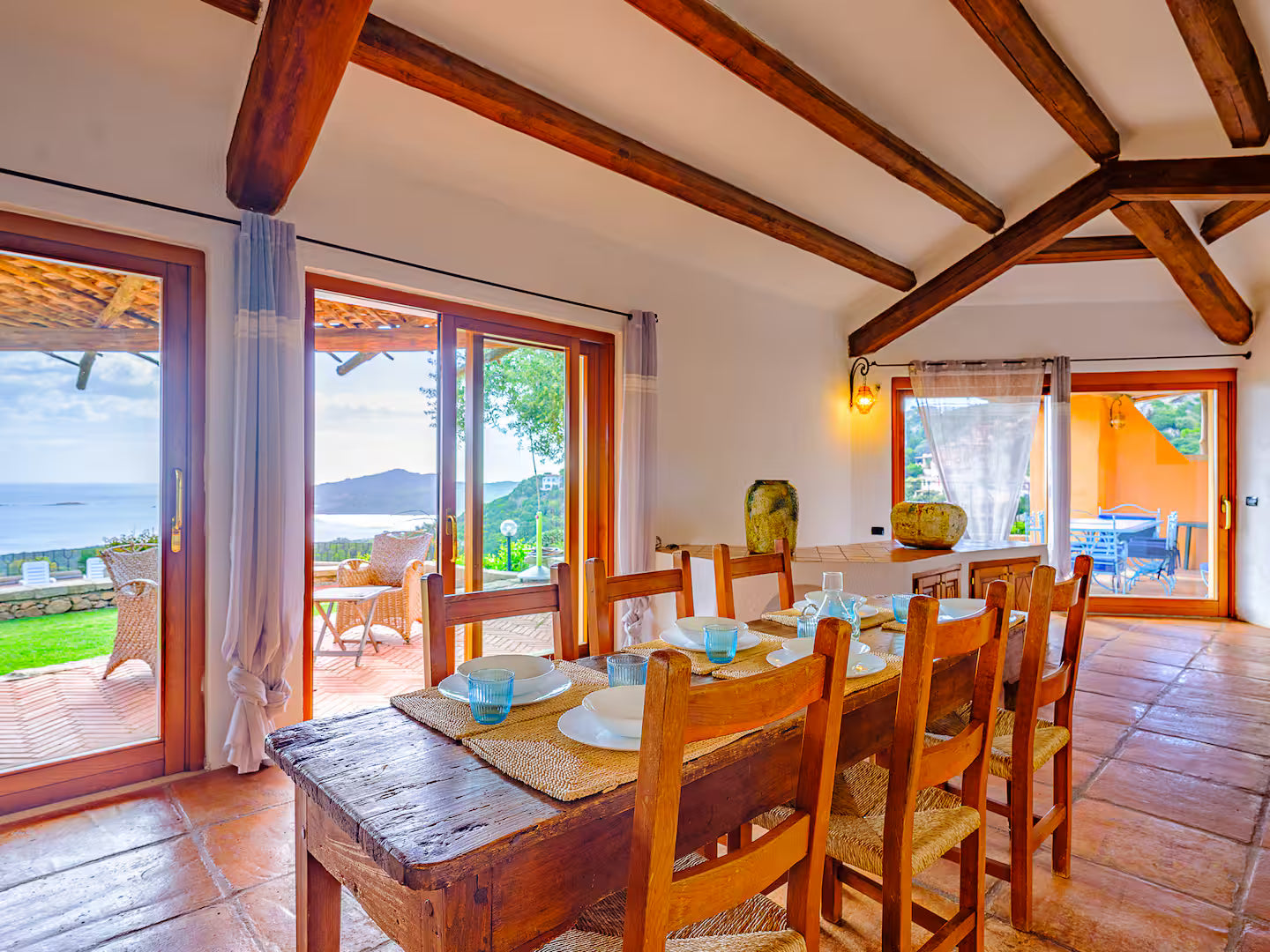 [ "VILLA PERLA 2" // PORTO CERVO ]