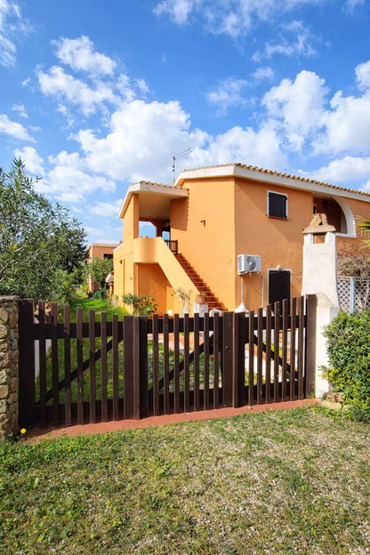 [ "CASA SABBIA BIANCA" // CALASETTA ]