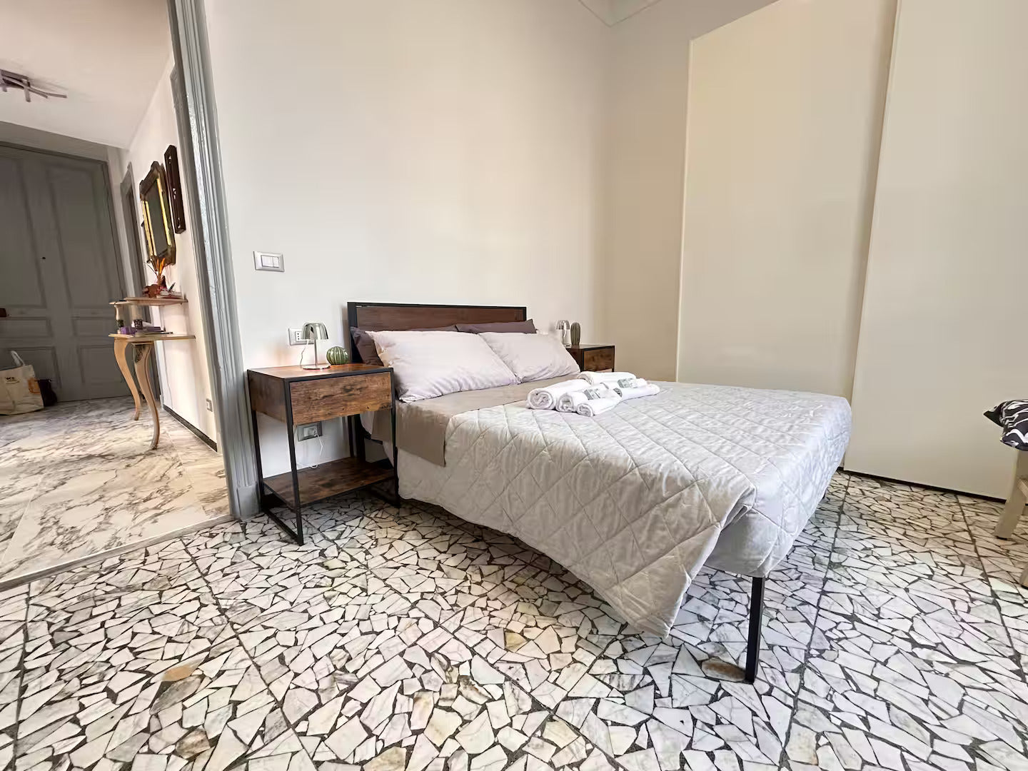 [ "CASA SUL BORGO" // SANREMO ]