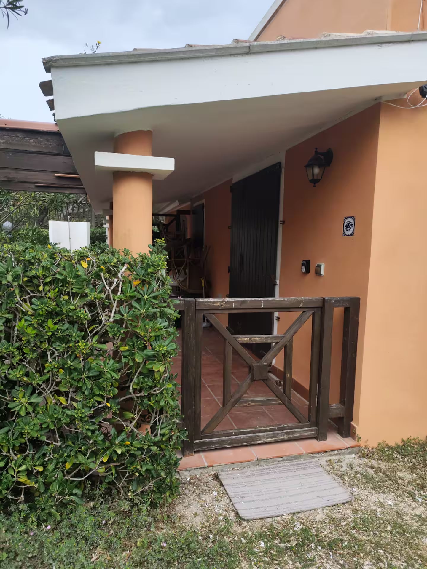 [ "CASA SABBIA BIANCA" // CALASETTA ]