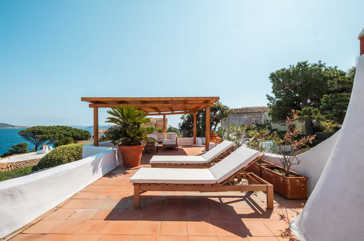 [ "TERRAZZA SUL MARE" // PUNTA SARDEGNA ]
