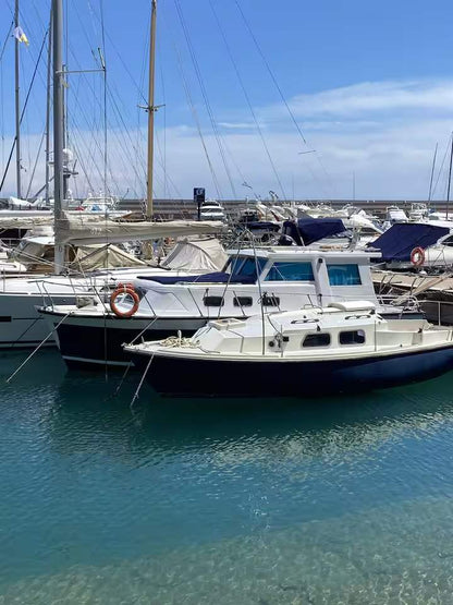 [ "YACHT ALASSIO PARTY CRUISE" // ALASSIO ]