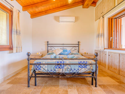 [ "VILLA SUGHERA" // OLBIA ]
