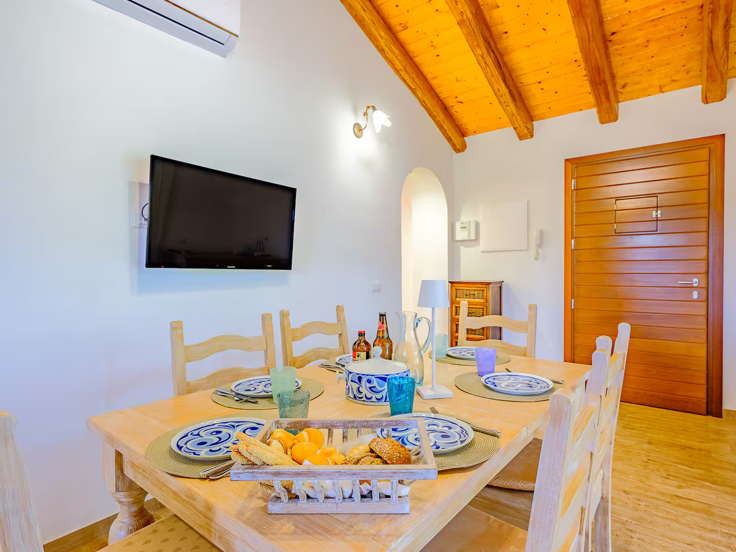 [ "VILLA EUCALIPTO" OLBIA ]