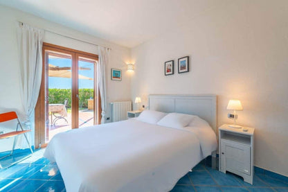 [ "VILLA LUCE DI MARE" // PALAU ]
