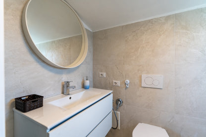 [ "VILLA ONDA MARINA" // GOLFO ARANCI ]