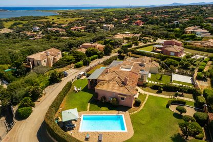 [ "VILLA CORALBA" // STINTINO ]